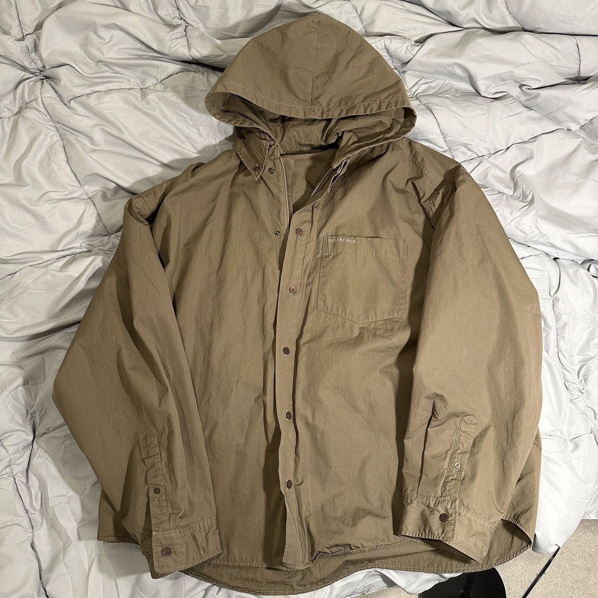 image of Balenciaga Bb Padded Shirt Jacket in Beige, Men's (Size Small)