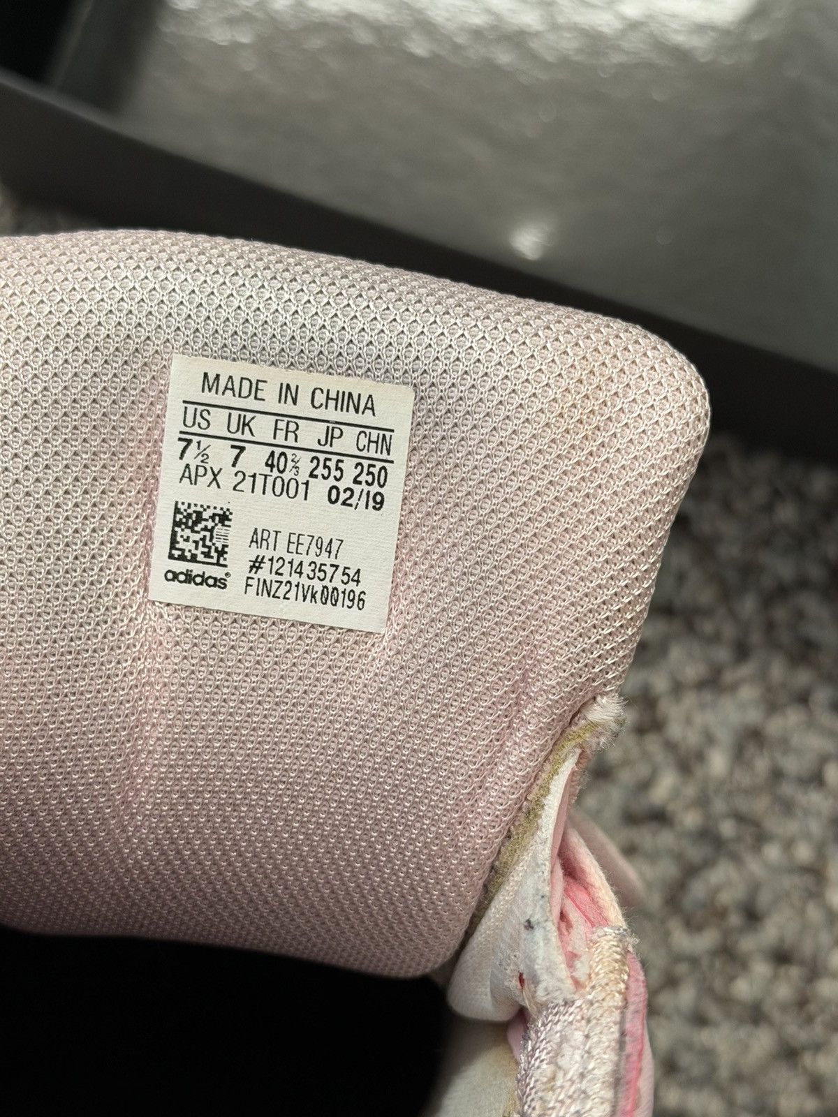 Adidas × Raf Simons Ozweego Pink Chrome Raf Simons x Adidas Size US 7.5 / EU 40-41 - 12 Thumbnail
