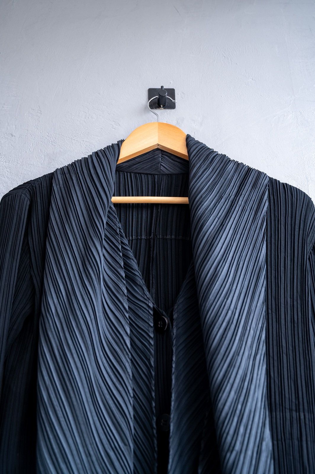 Issey Miyake Issey Miyake FW12 pleated deconstructed mid-coat Size M / US 6-8 / IT 42-44 - 8 Thumbnail