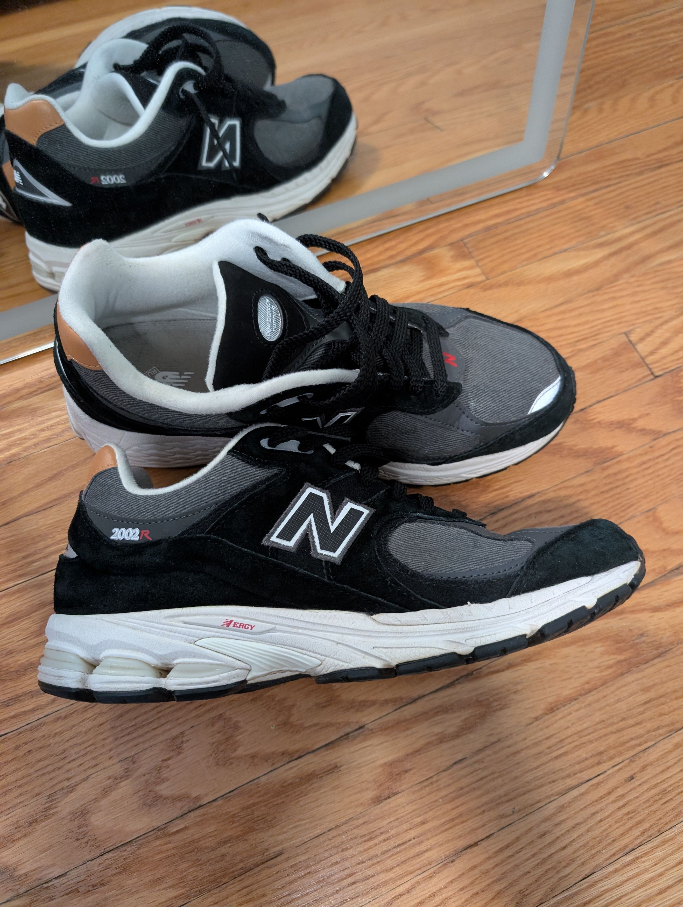 New Balance 2002r "Black Sepia"