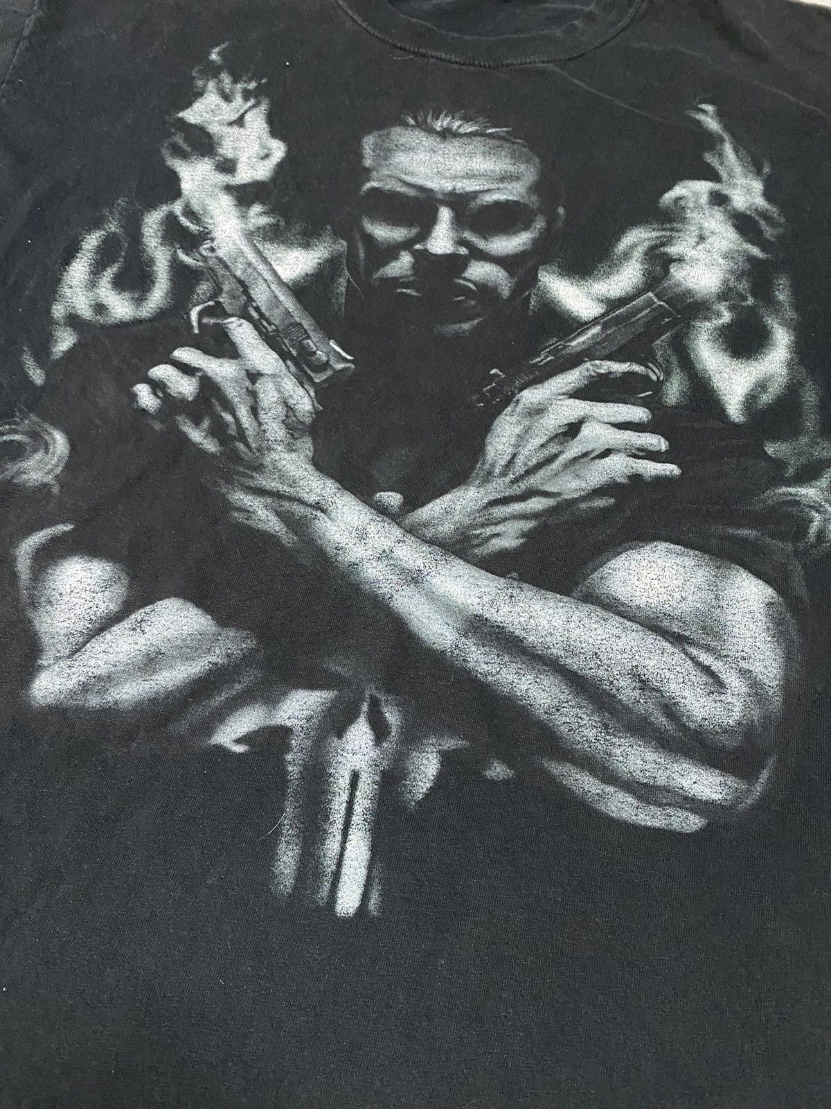 Universal Studios Vintage Punisher Promo Faded Boxy Graphic Shirt Size US XL / EU 56 / 4 - 3 Thumbnail