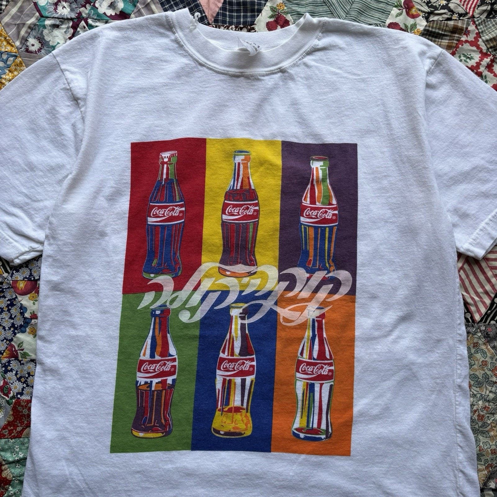 Vintage Vintage 1980s Coca Cola Art T-Shirt Size US L / EU 52-54 / 3 - 1 Thumbnail