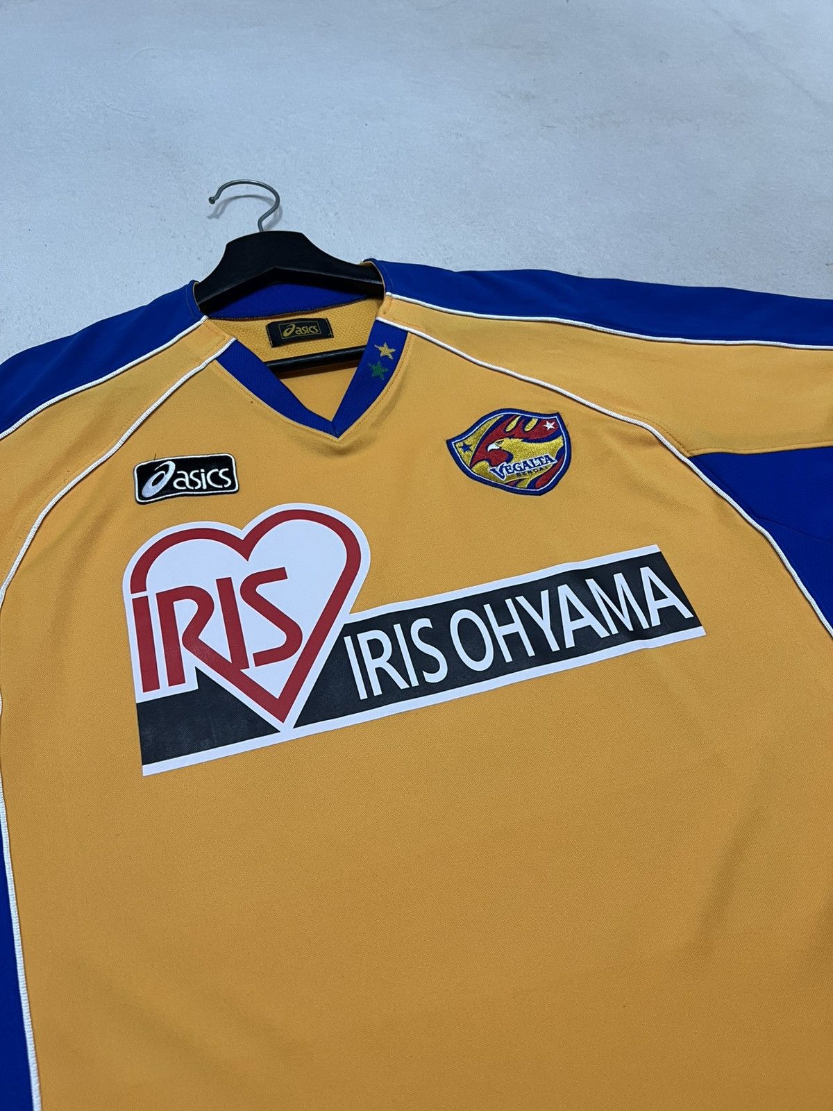 Asics Vegalta Sendai 2004 Asics Home JLeague Jersey Size US L / EU 52-54 / 3 - 3 Thumbnail