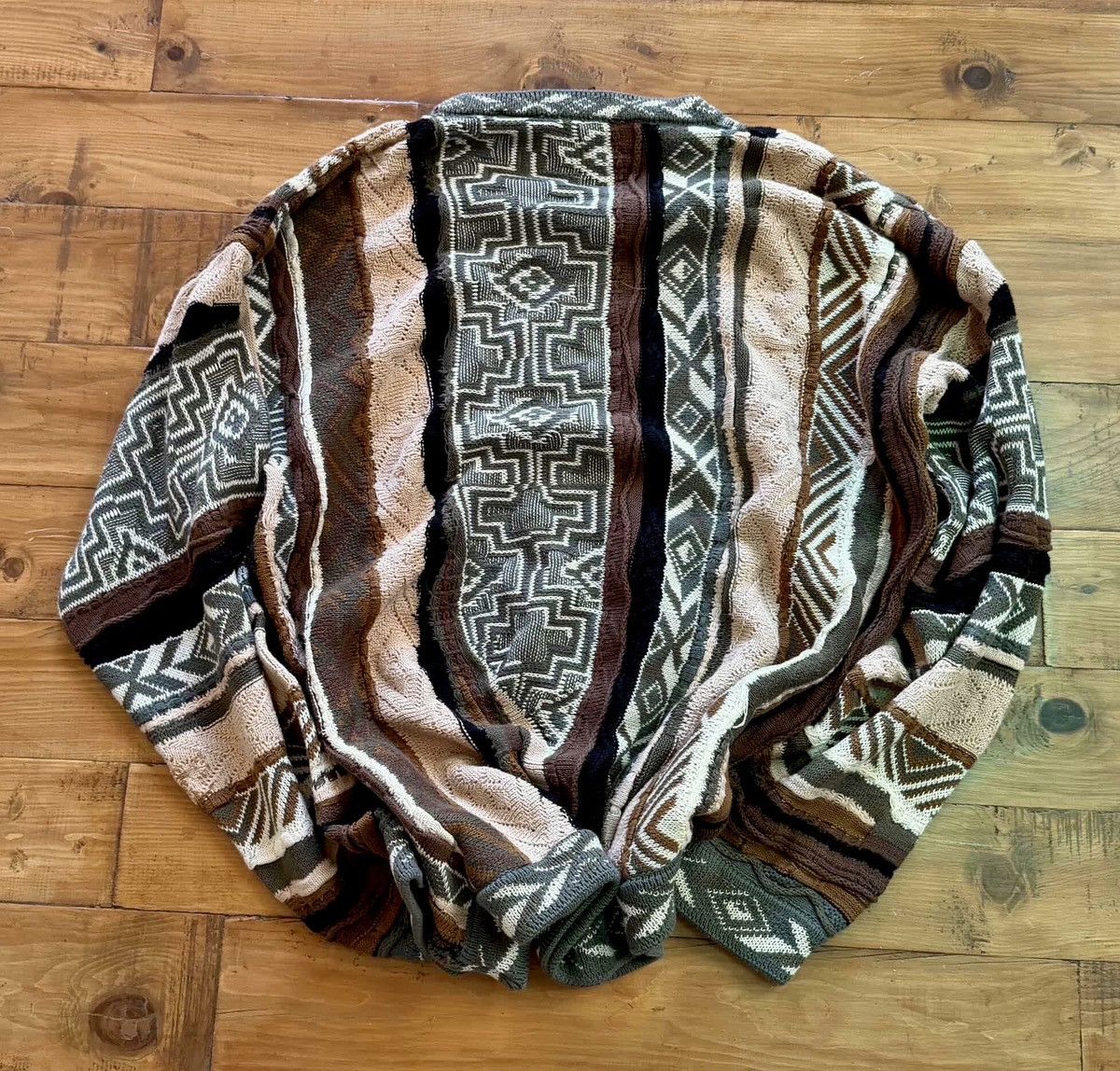 Coogi RARE VINTAGE COOGI 3D KNIT Size US L / EU 52-54 / 3 - 2 Thumbnail