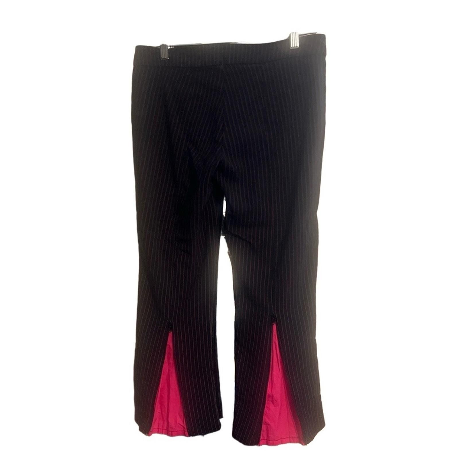 Hot Topic Beauty Fiend 7 BlackPink Pinstripe Y2K zipHem Hot Topic goth Size 30" / US 8 / IT 44 - 5 Thumbnail