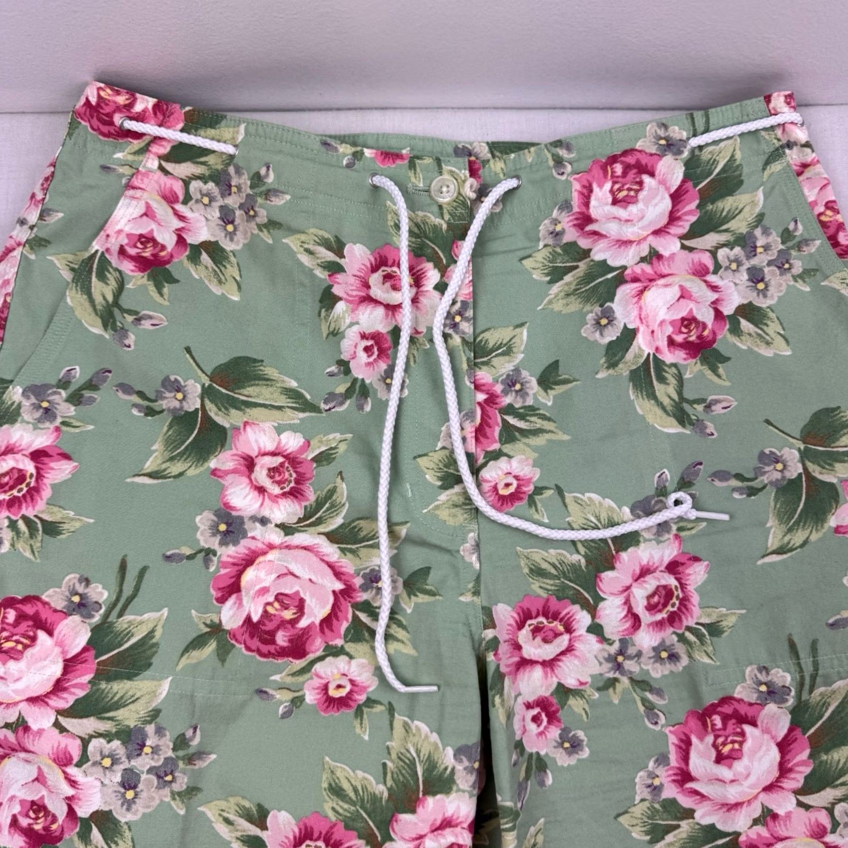 Ralph Lauren VINTAGE Lauren Ralph Lauren Capri Pants Womens 10 Floral Tropical Preppy Y2K Capri Pants Womens 10 Green Floral Summer Beach Hawaiian Size 32" / US 10 / IT 46 - 2 Thumbnail
