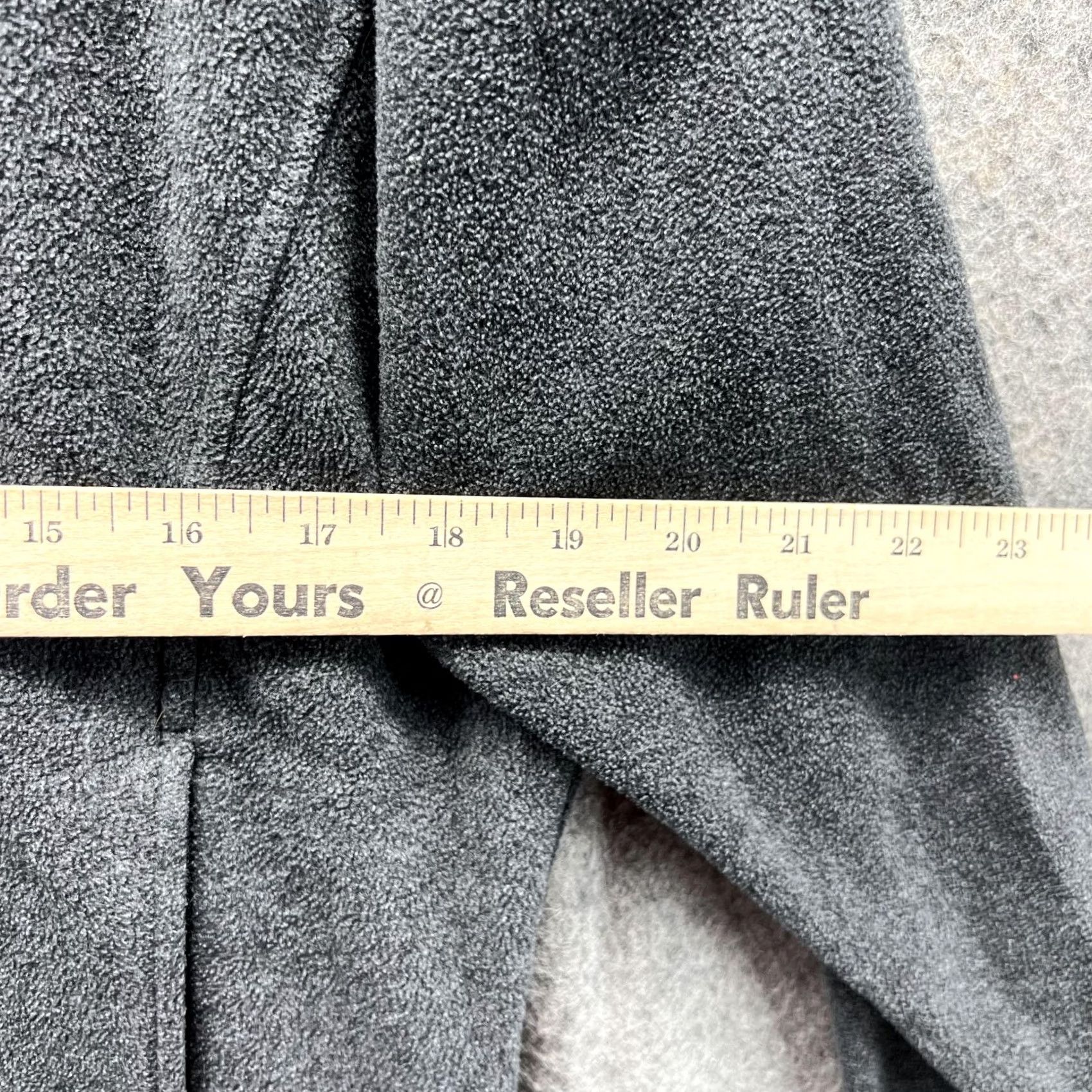 Vintage Columbia Sweater Men Small Fleece Gray Full Zip Sweatshirt Jacket Polyester Size US S / EU 44-46 / 1 - 7 Thumbnail