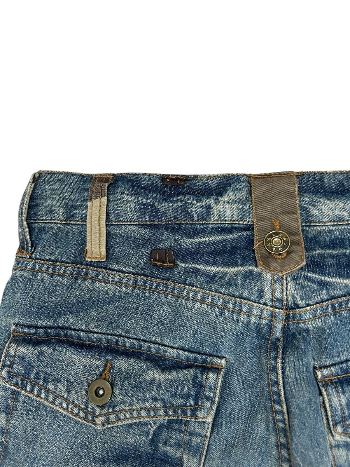 GOSTAR DE FUGA Strange Heaven Double Waist Clawn Mark Whisker Light Washed Size US 30 / EU 46 - 18 Thumbnail