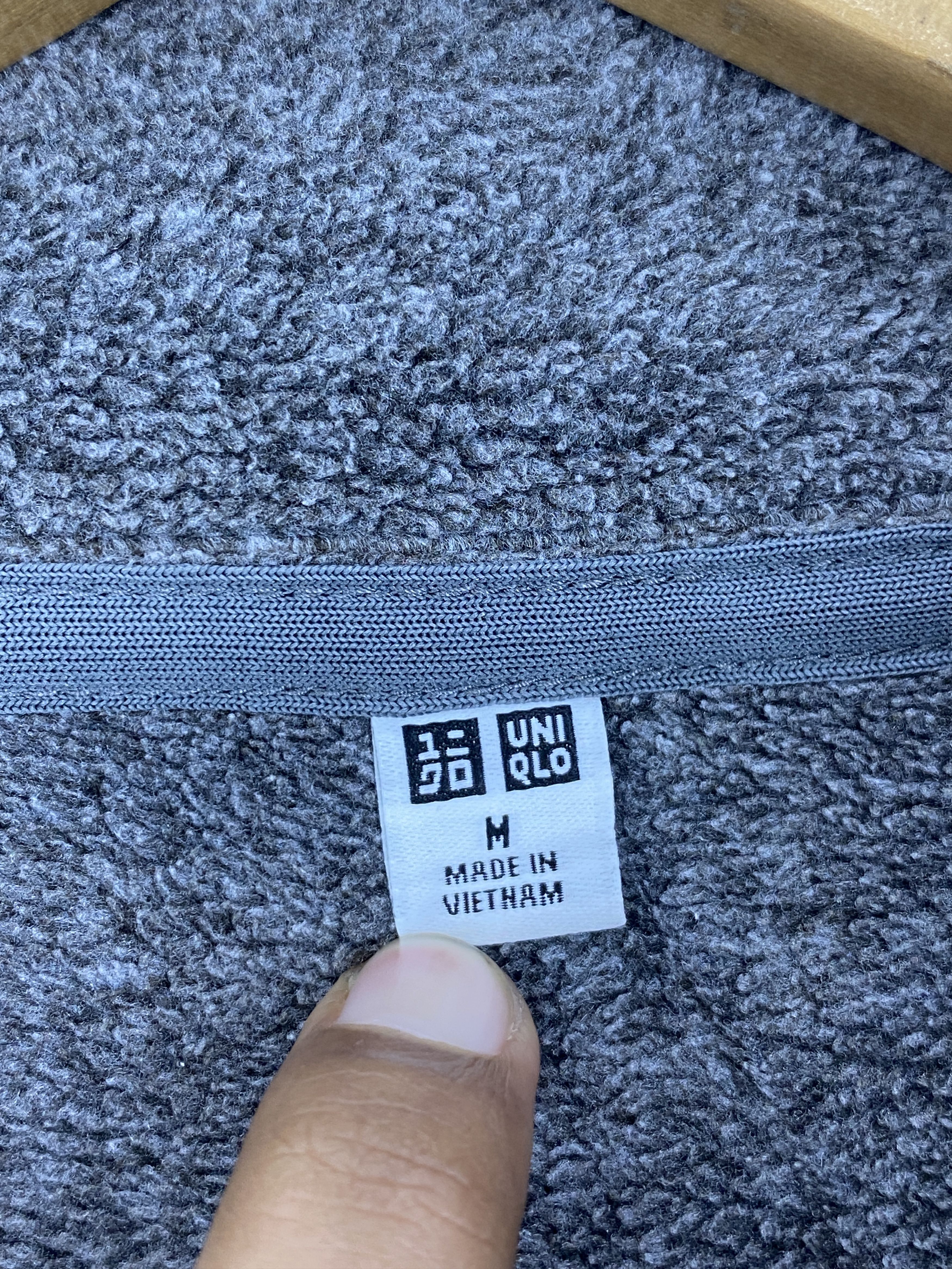 Japanese Brand Vintage Uniqlo Fleece Pockets Full Zipper Jacket JA0140 Size US M / EU 48-50 / 2 - 5 Thumbnail