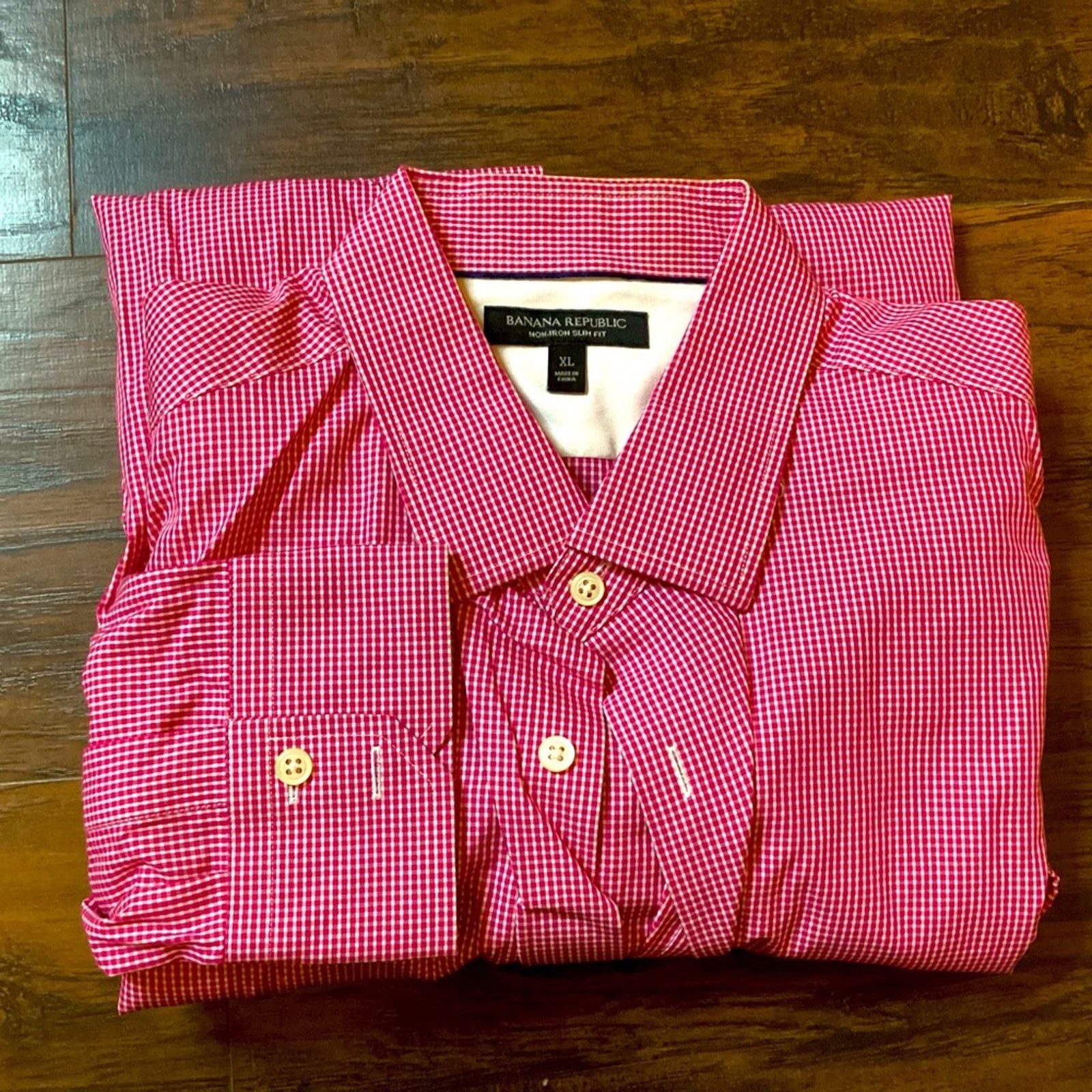 Banana Republic Banana Republic Non-Iron Slim Fit Button Down Size US XL / EU 56 / 4 - 1 Thumbnail