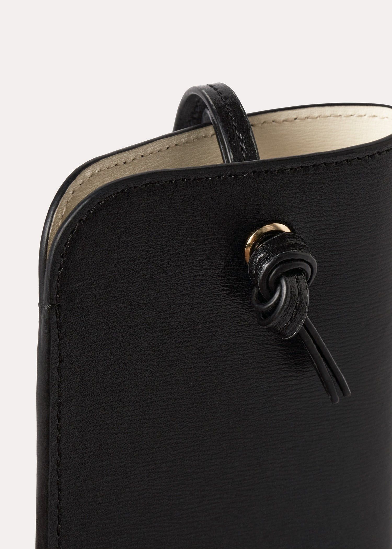 Toteme o1mle0525 Size: OS / Pocket Leather Pouch in Black Size ONE SIZE - 6 Thumbnail