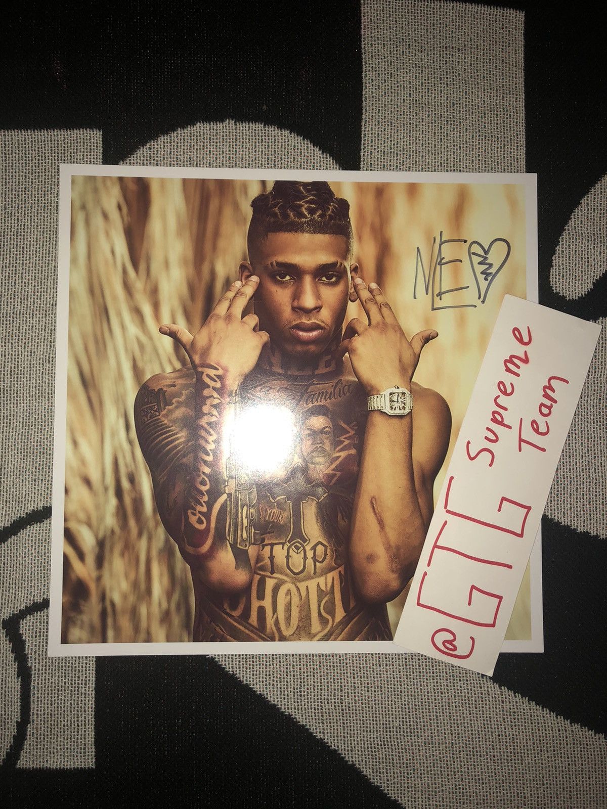 Rap Tees NLE Choppa Top Shotta Signed Lithogram Size ONE SIZE - 1 Thumbnail