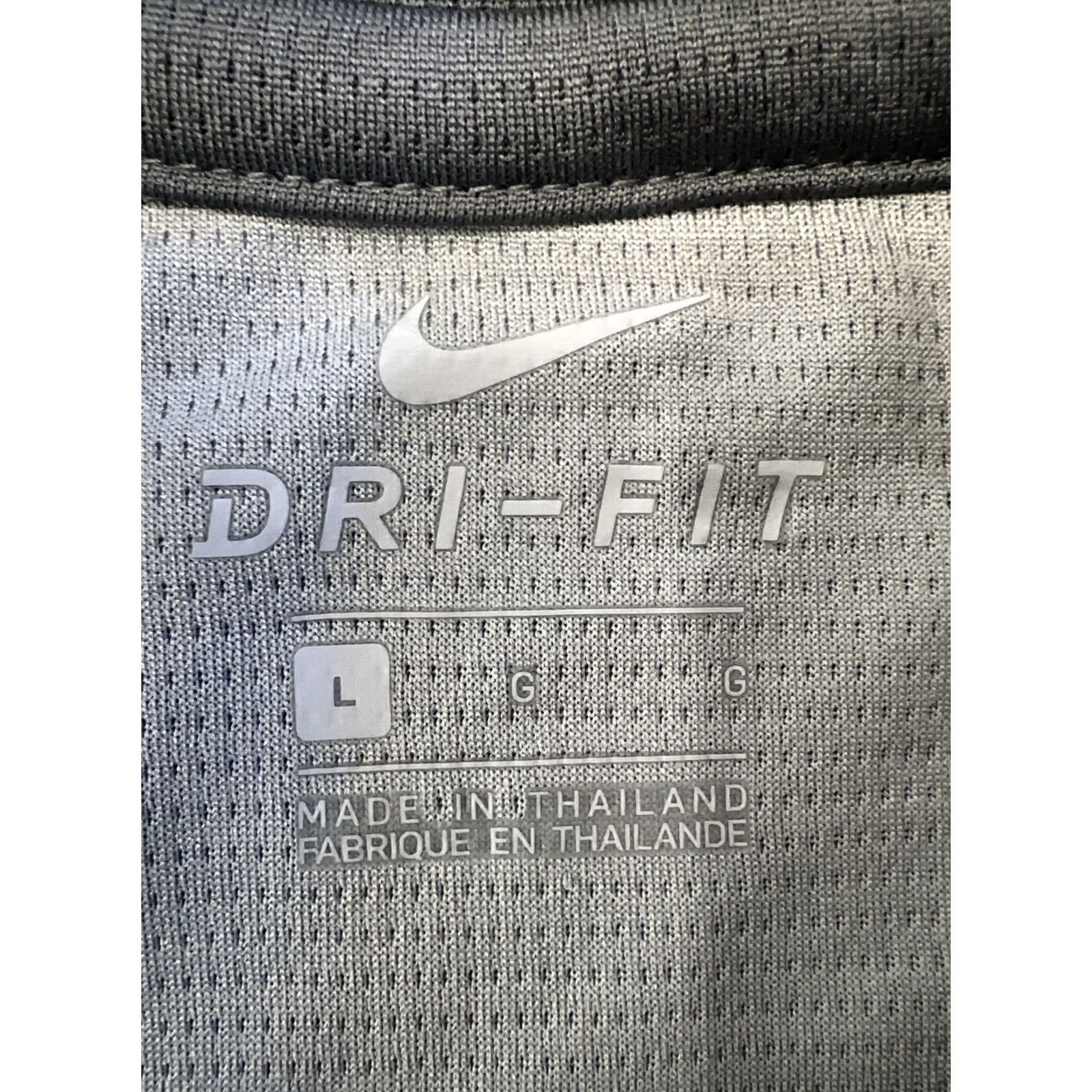 Nike VINTAGE Size US L / EU 52-54 / 3 - 4 Thumbnail