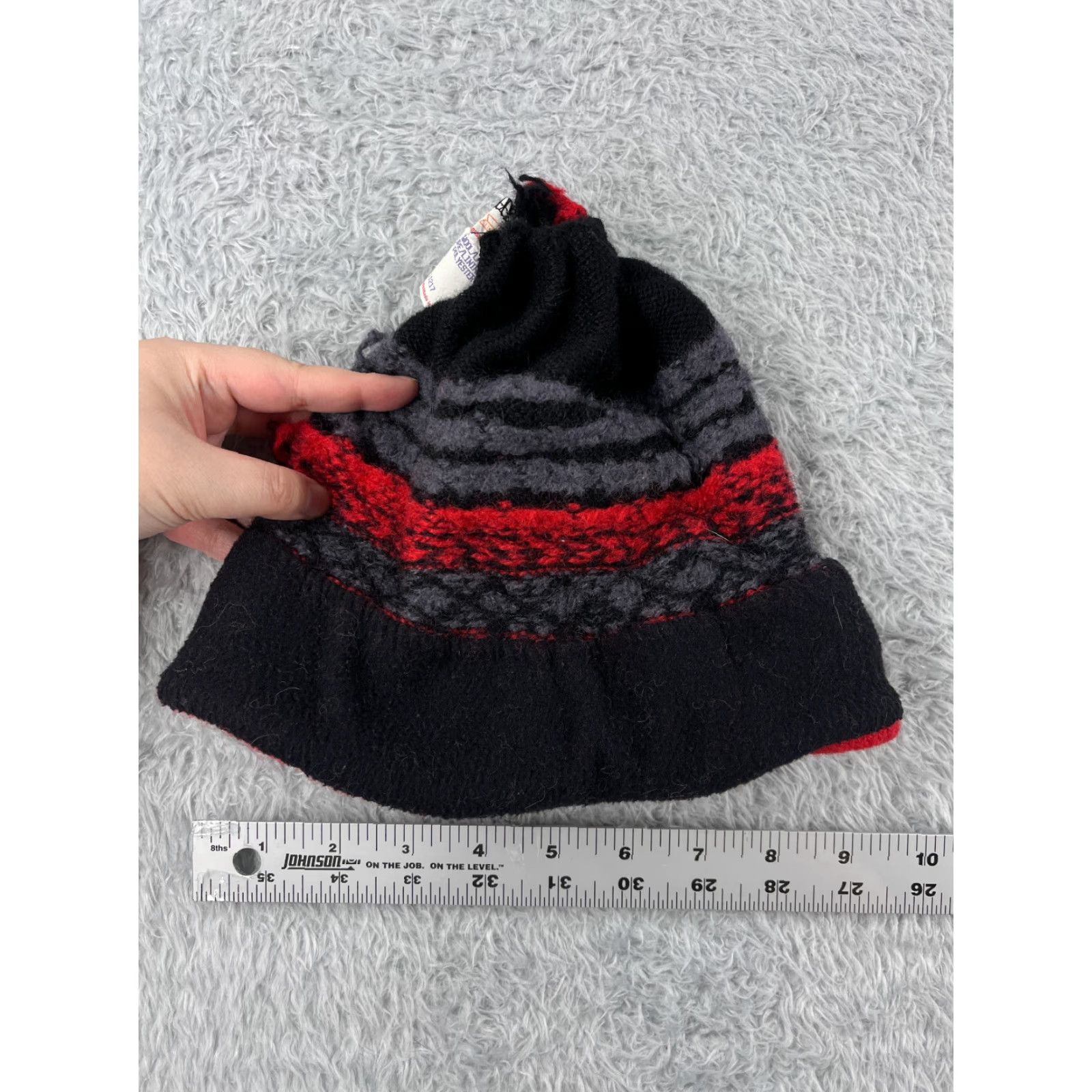 Vintage VINTAGE Beanie Toque Adult One Size Red Geometric Knit Tassel Wool Polyester Lined Ski Size ONE SIZE - 5 Thumbnail