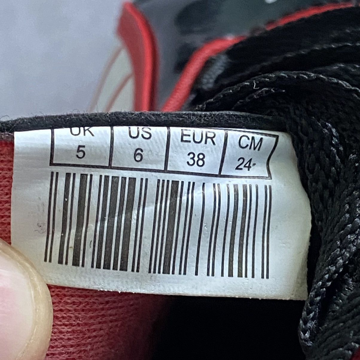 Alexander McQueen × Puma Vintage Puma Cyber Soccer Speedcat Style Blockcore Shoes Size US 5.5 / EU 38 - 7 Thumbnail