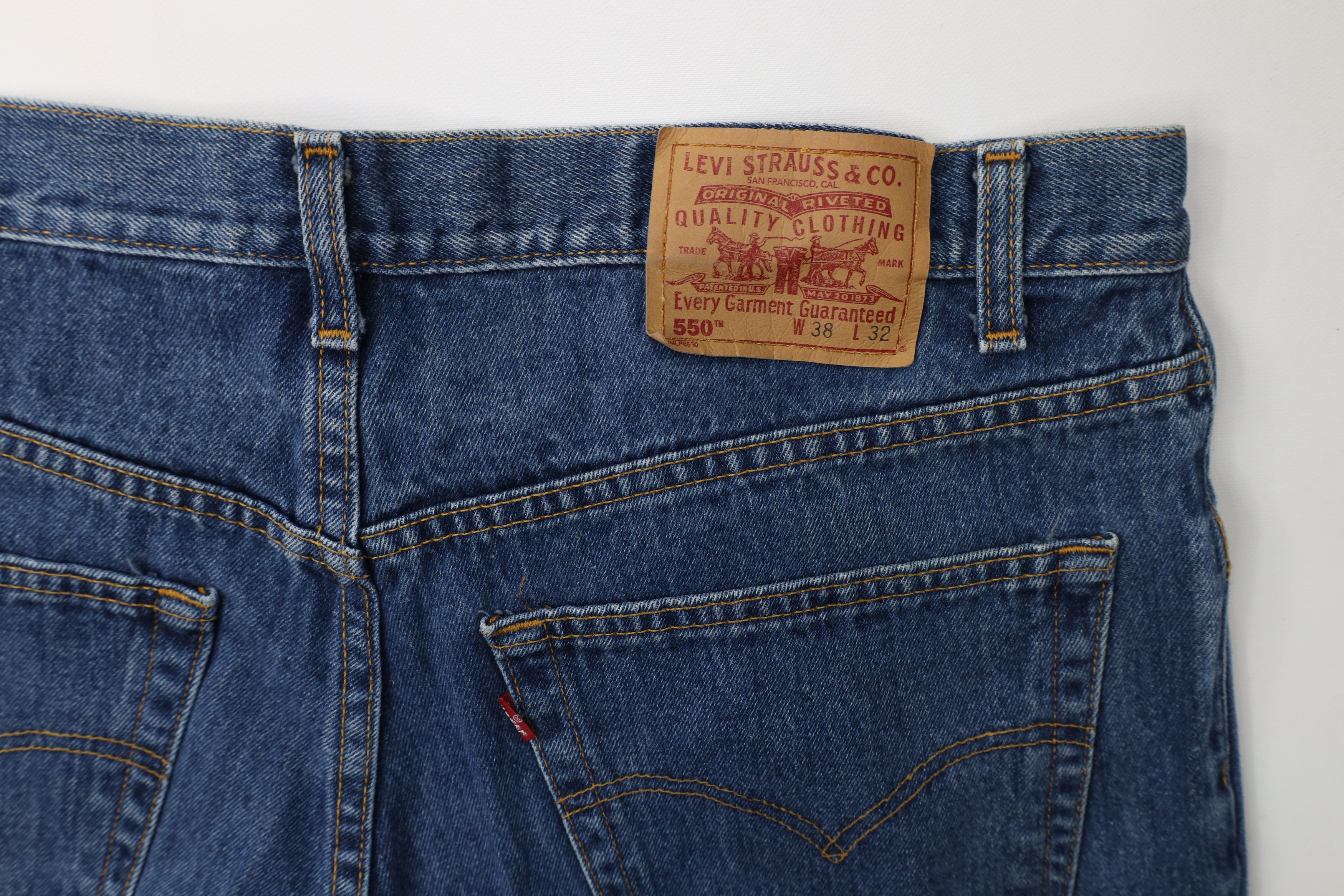 Levi's Vintage Y2K 2002 Levis 550 Relaxed Fit Denim Jeans Blue Size US 38 / EU 54 - 14 Thumbnail