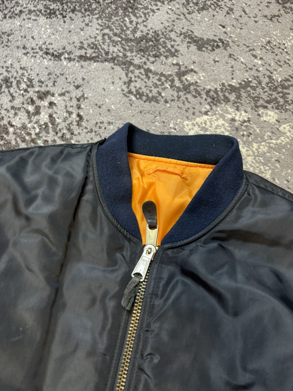 Vintage Vintage Y2K Military MA-1 Distressed Balenciaga Style Bomber Size US L / EU 52-54 / 3 - 11 Thumbnail
