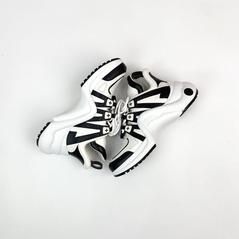 Louis Vuitton Louis Vuitton Archlight Leather Sneakers in Black and White Size US 8 / EU 41 - 7 Thumbnail