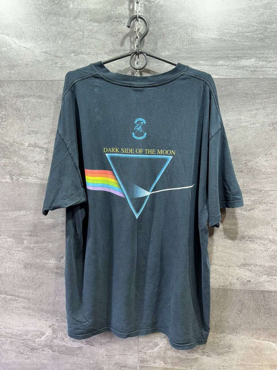 Anvil Vtg 1996 PINK FLOYD DARK SIDE OF THE MOON TEE Shirt Anvil Size US XL / EU 56 / 4 - 9 Thumbnail