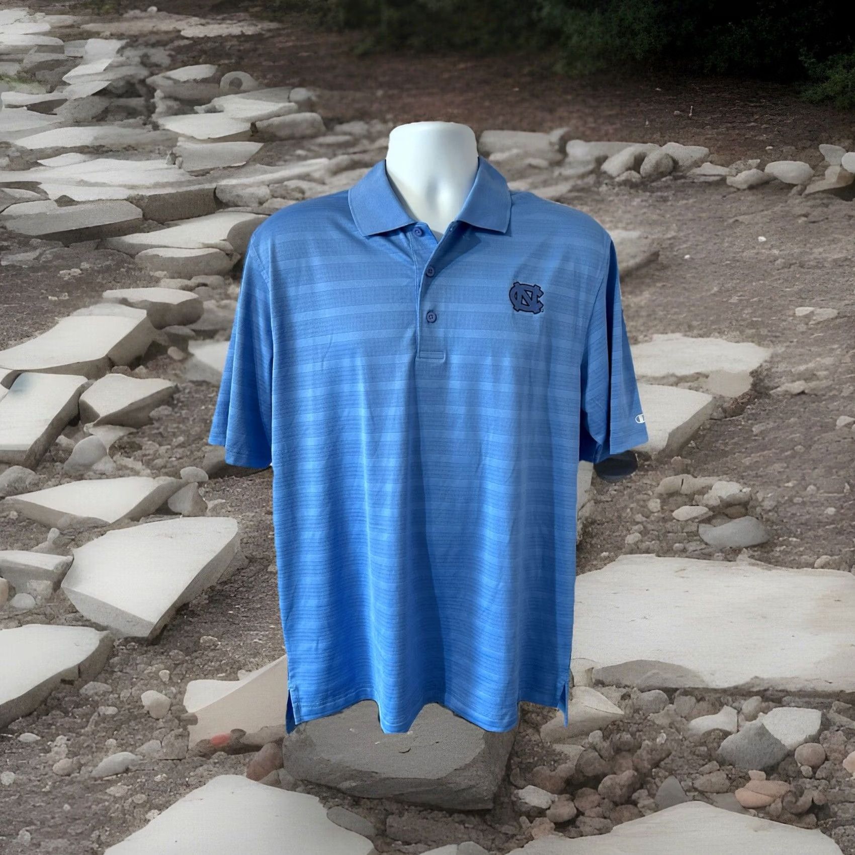 Champion UNC Tar Heels Polo Shirt Men Large Blue Champion Shirt Polo Button Collar Regular Fit Size US L / EU 52-54 / 3 - 2 Thumbnail