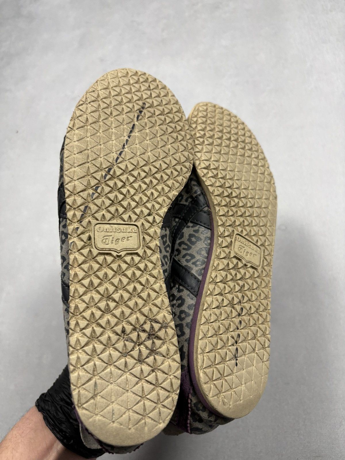 Onitsuka Tiger Onitsuka Tiger Mexico 66 Animalier Leopard AW LAB Exclusive Size US 9 / IT 39 - 4 Thumbnail