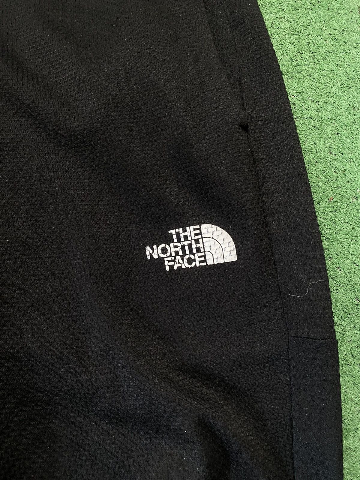 The North Face The north face pants sweatpants Size US 34 / EU 50 - 2 Thumbnail