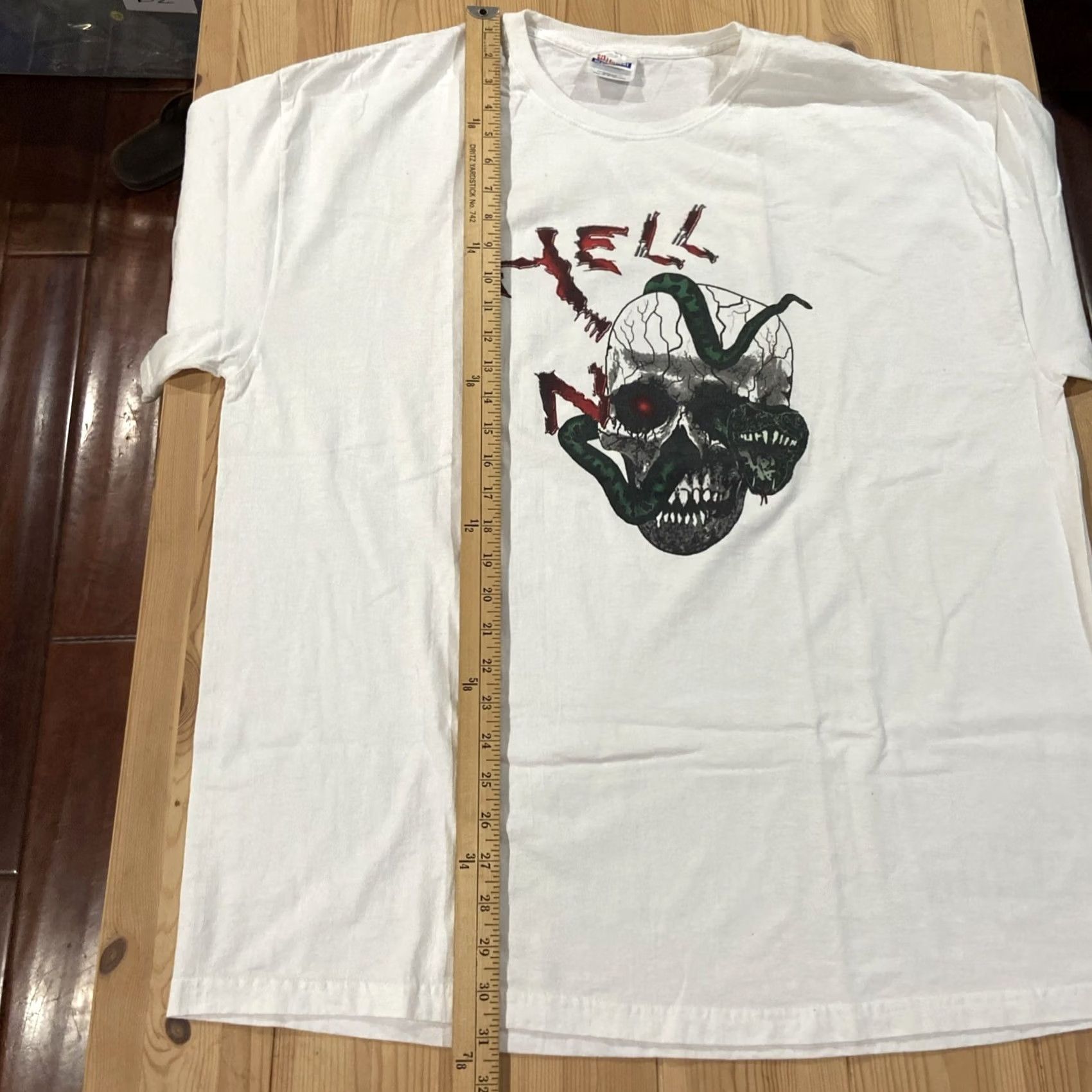 Hanes VINTAGE Hell no Heaven yes Shirt Christian Jesus 2XL Cross Skull Unisex Adults T-Shirt White Short Sleeve Cotton Blend Hanes Men Women Mens Womens Size US XXL / EU 58 / 5 - 7 Thumbnail