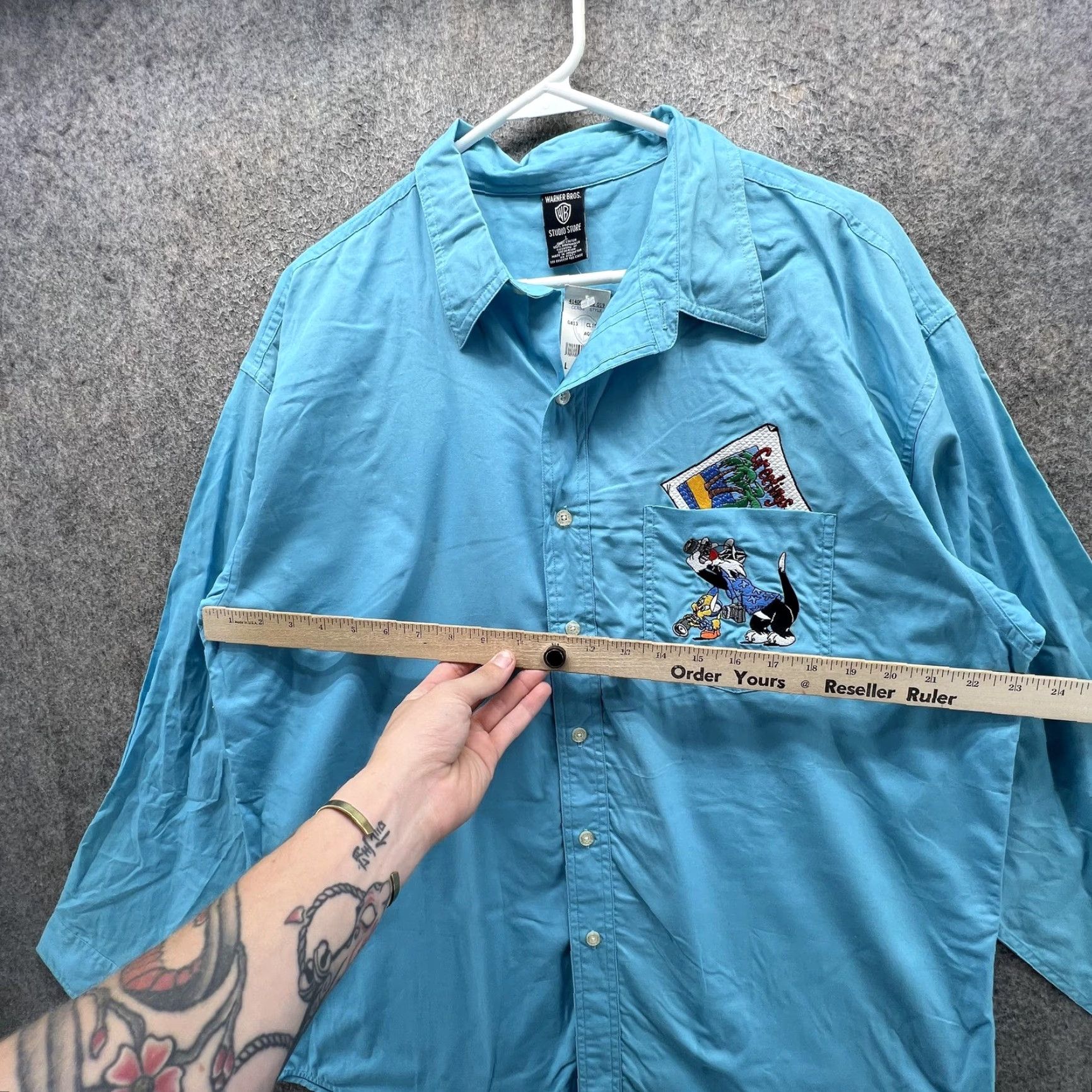 Vintage VINTAGE Warner Bros. Studio Store Sylvester Looney Tunes Shirt Mens L Blue Button-Up Size US L / EU 52-54 / 3 - 4 Thumbnail
