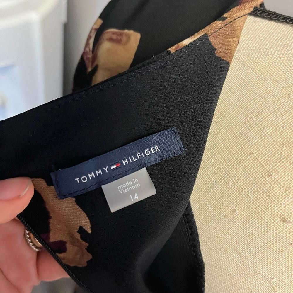 Tommy Hilfiger Tommy Hilfiger size 14 dress Size XL / US 12-14 / IT 48-50 - 5 Thumbnail