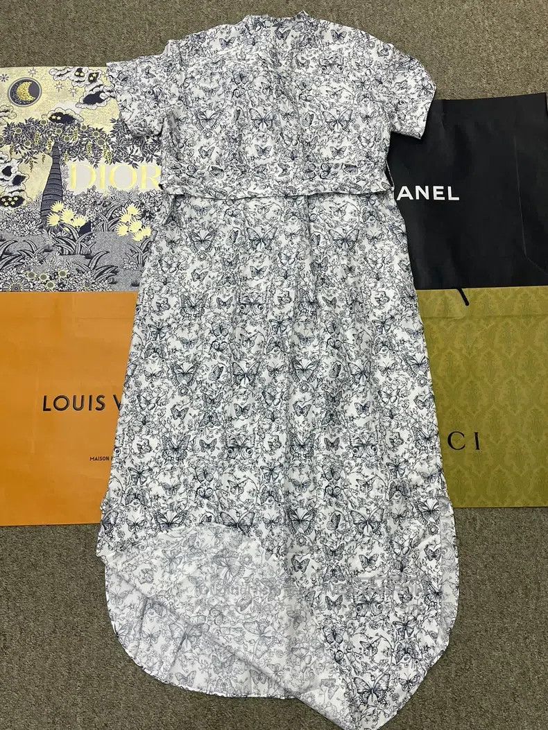Dior Dior 25 Spring and Summer Butterfly Print Long-banded Silk Size XS / US 0-2 / IT 36-38 - 4 Thumbnail