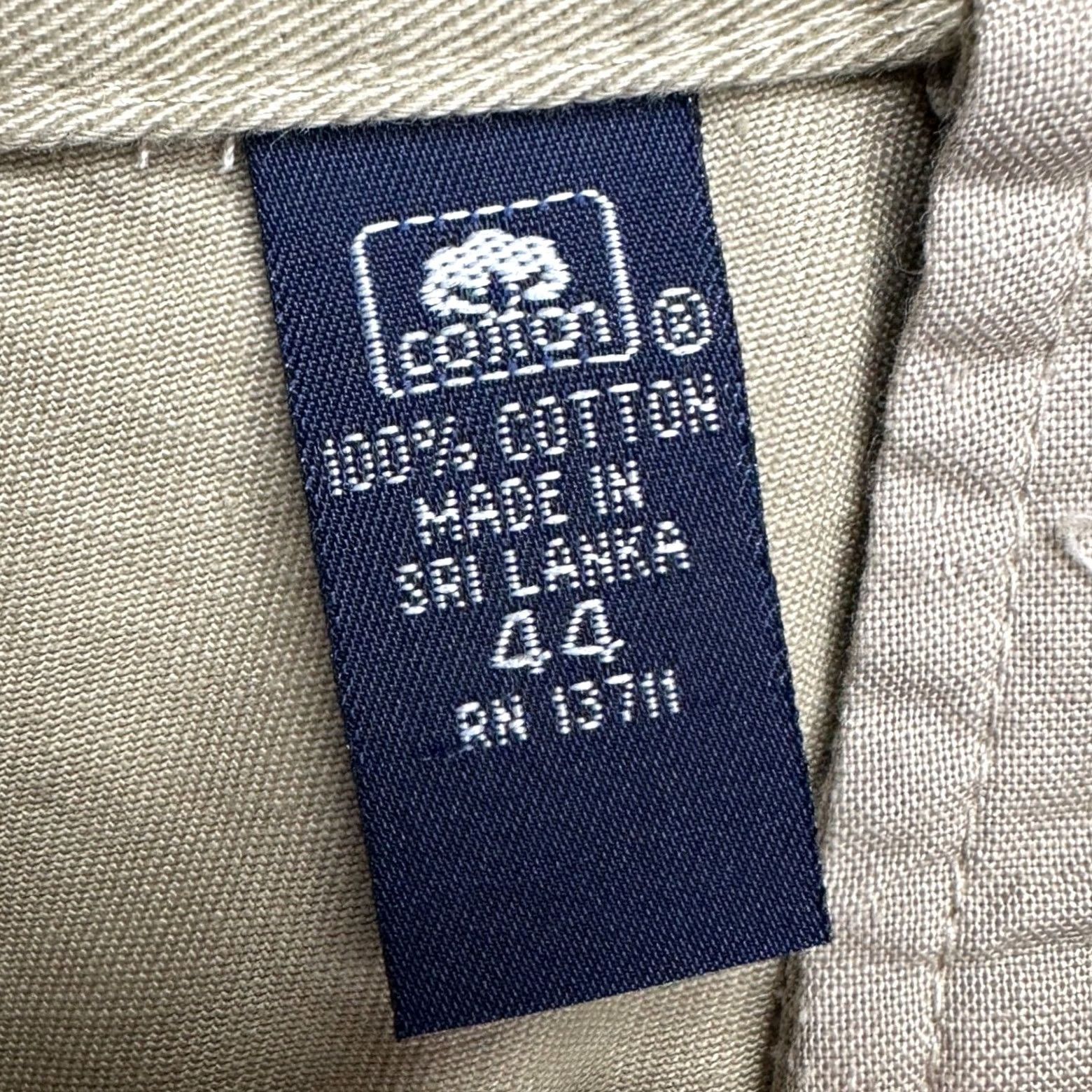 Vintage Grant Thomas Mens Cargo Shorts 44 Tan Pleated Stretch Waist Casual Pockets NEW Brown Cotton 7 In Inseam Mens Cargo Shorts 44 Tan Leather? Size US 44 / EU 60 - 5 Thumbnail