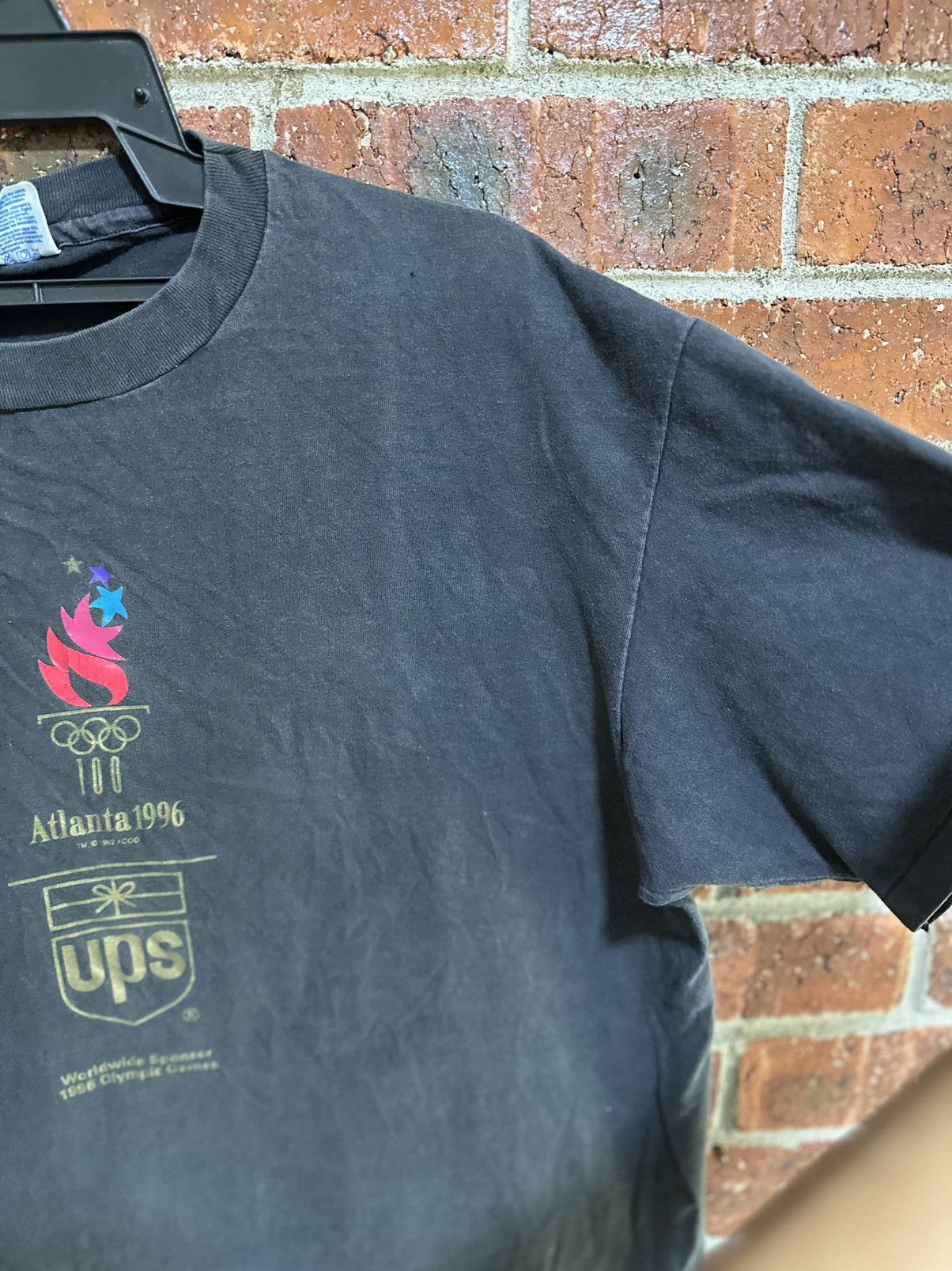 Hanes Thrashed Vintage 90s Atlanta Olympic Games Sun Faded Tee Size US XL / EU 56 / 4 - 6 Thumbnail