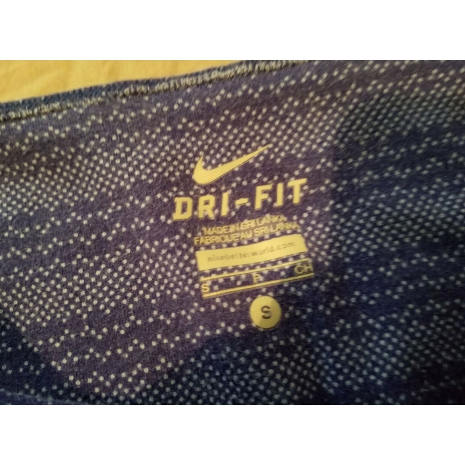 Nike Nike Womens Pants S Small Purple Athletic Gym Workout Capri Size 28" / US 6 / IT 42 - 5 Thumbnail
