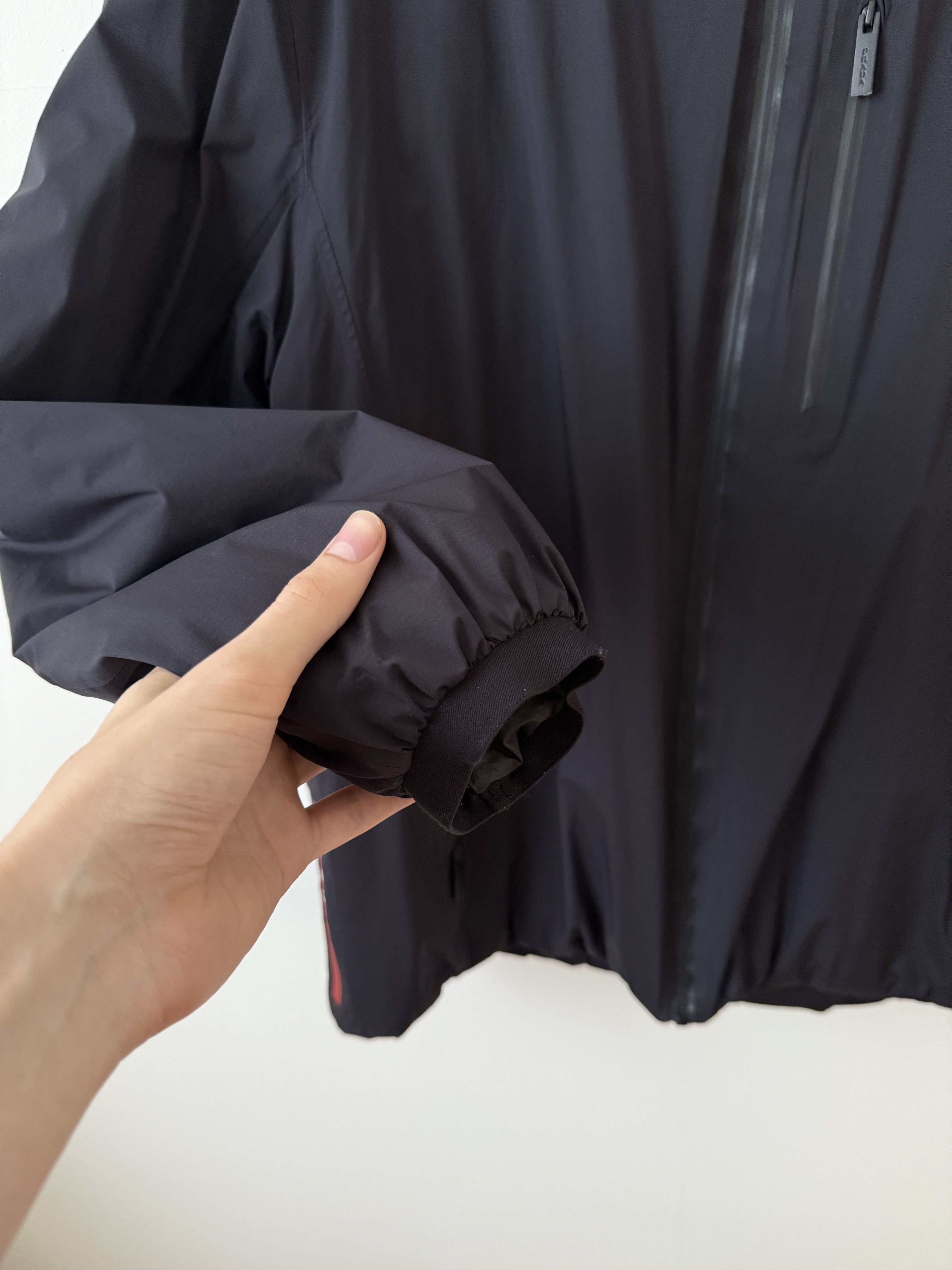 Prada Light Extreme-Tex padded jacket Size US M / EU 48-50 / 2 - 9 Thumbnail