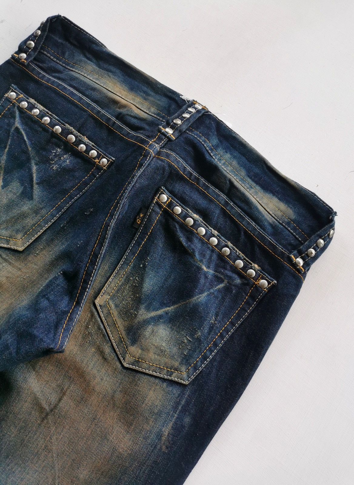 Vanquish Vanquish Mudwash Bootcut Distressed Jeans Size US 30 / EU 46 - 7 Thumbnail