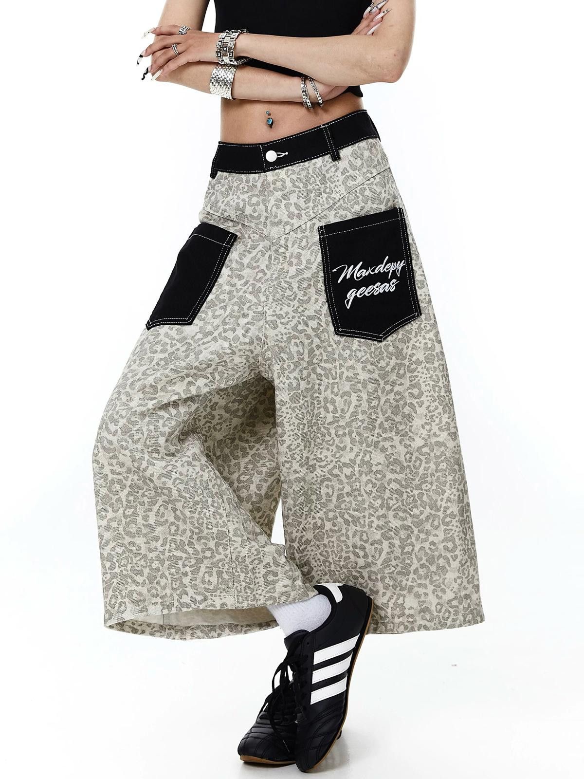 Jean Leopard-Splice Embroidered Wide-Leg Denim Jorts Size 30" / US 8 / IT 44 - 4 Thumbnail