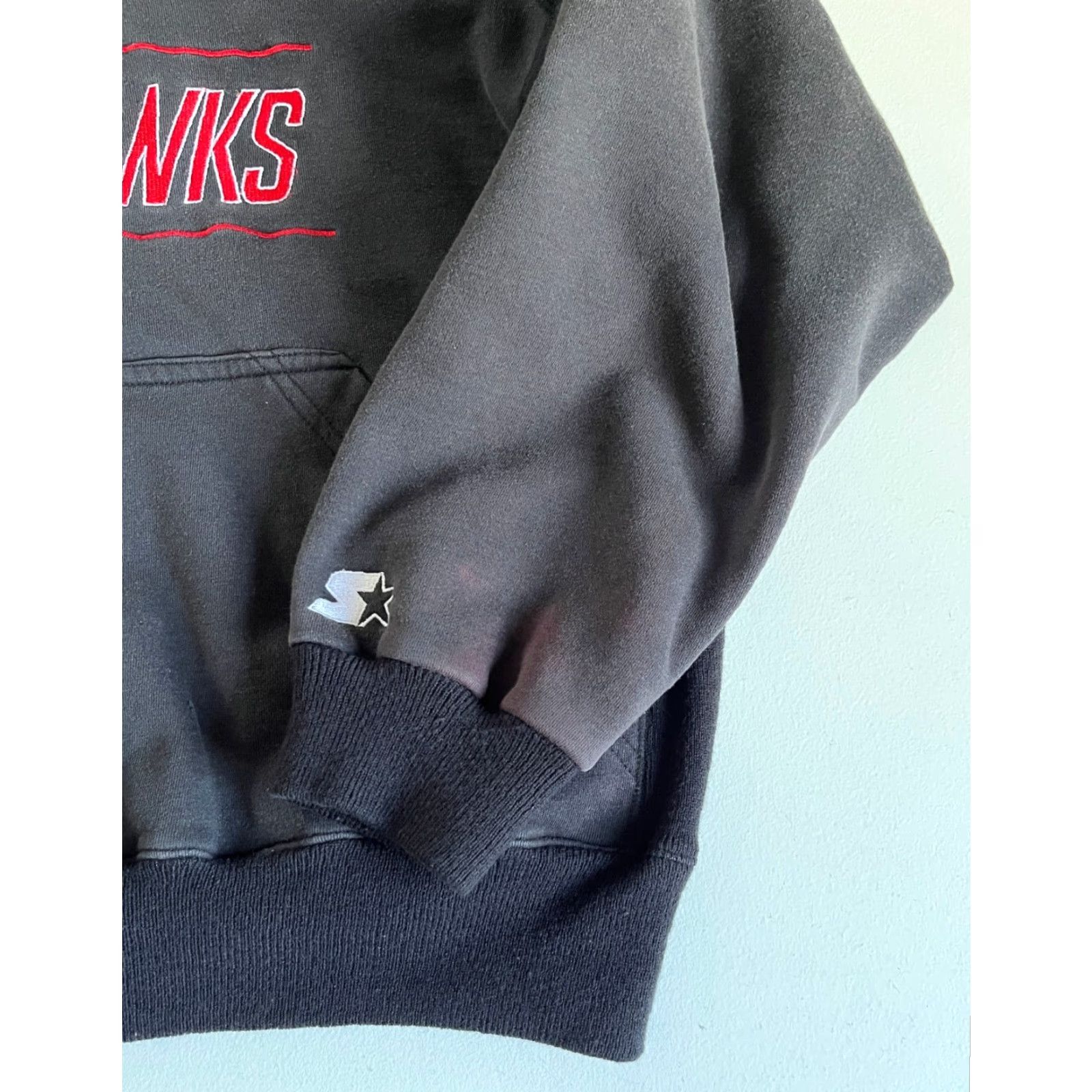 Starter Starter Chicago Blackhawks Men’s Vintage Hoodie XS? XL Size US XL / EU 56 / 4 - 4 Thumbnail