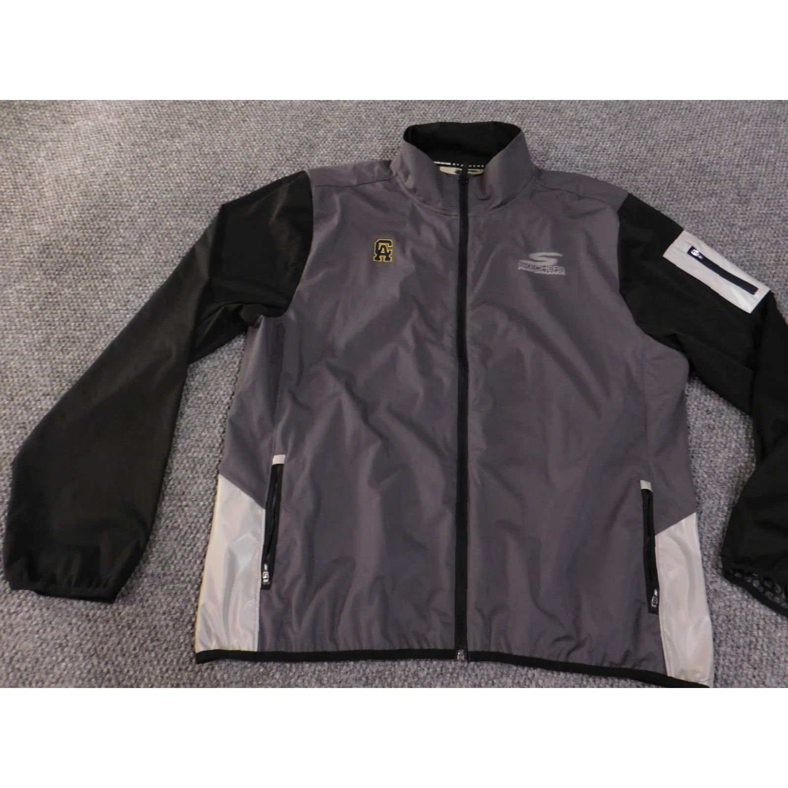 SKECHERS Skechers Performance Jacket Mens 2XL Gray Windbreaker Full Zip Golf Windproof Water Resistant Reflective Pockets Zip Lined GoShield Size US XXL / EU 58 / 5 - 4 Thumbnail