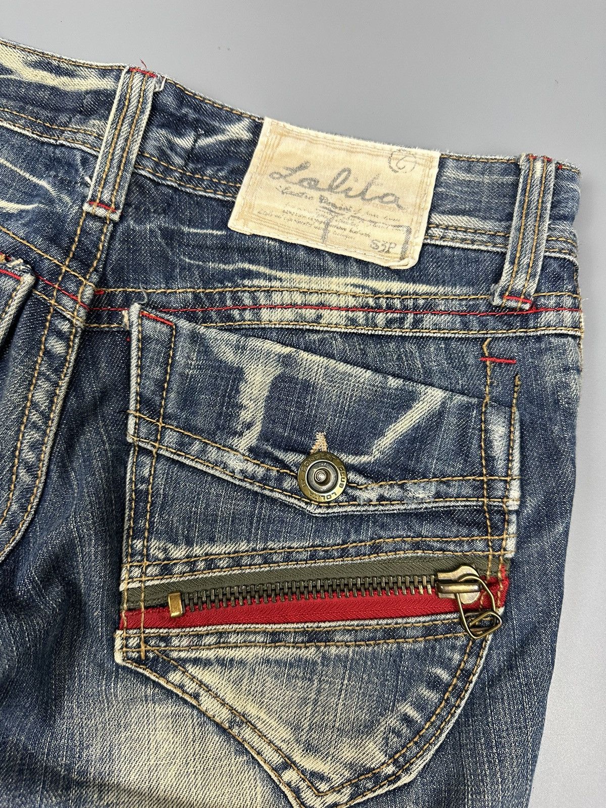 If Six Was Nine Distressed Yoshimoto Nara X Lolita Flare Zipper Jeans Size US 30 / EU 46 - 8 Thumbnail