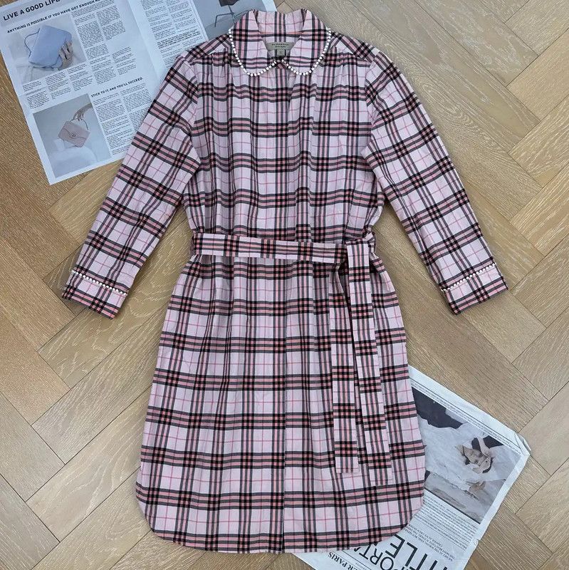 Burberry Burberry Pink Plaid Dress for Women Size XS / US 0-2 / IT 36-38 - 1 Thumbnail