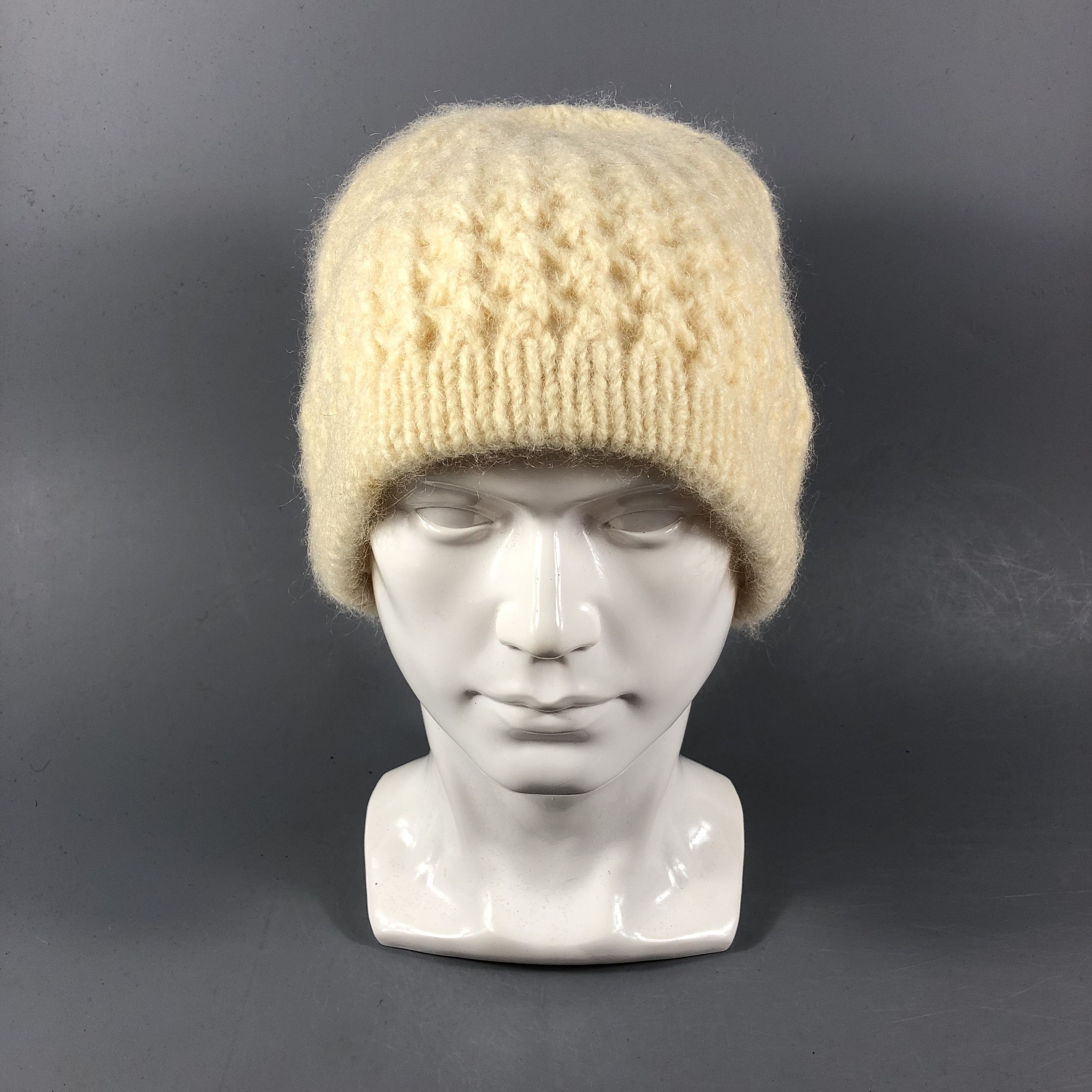 Japanese Brand Maniyak Knit Wear Crochet Beanie Snowcap Snow Hat B915 Size ONE SIZE - 1 Thumbnail