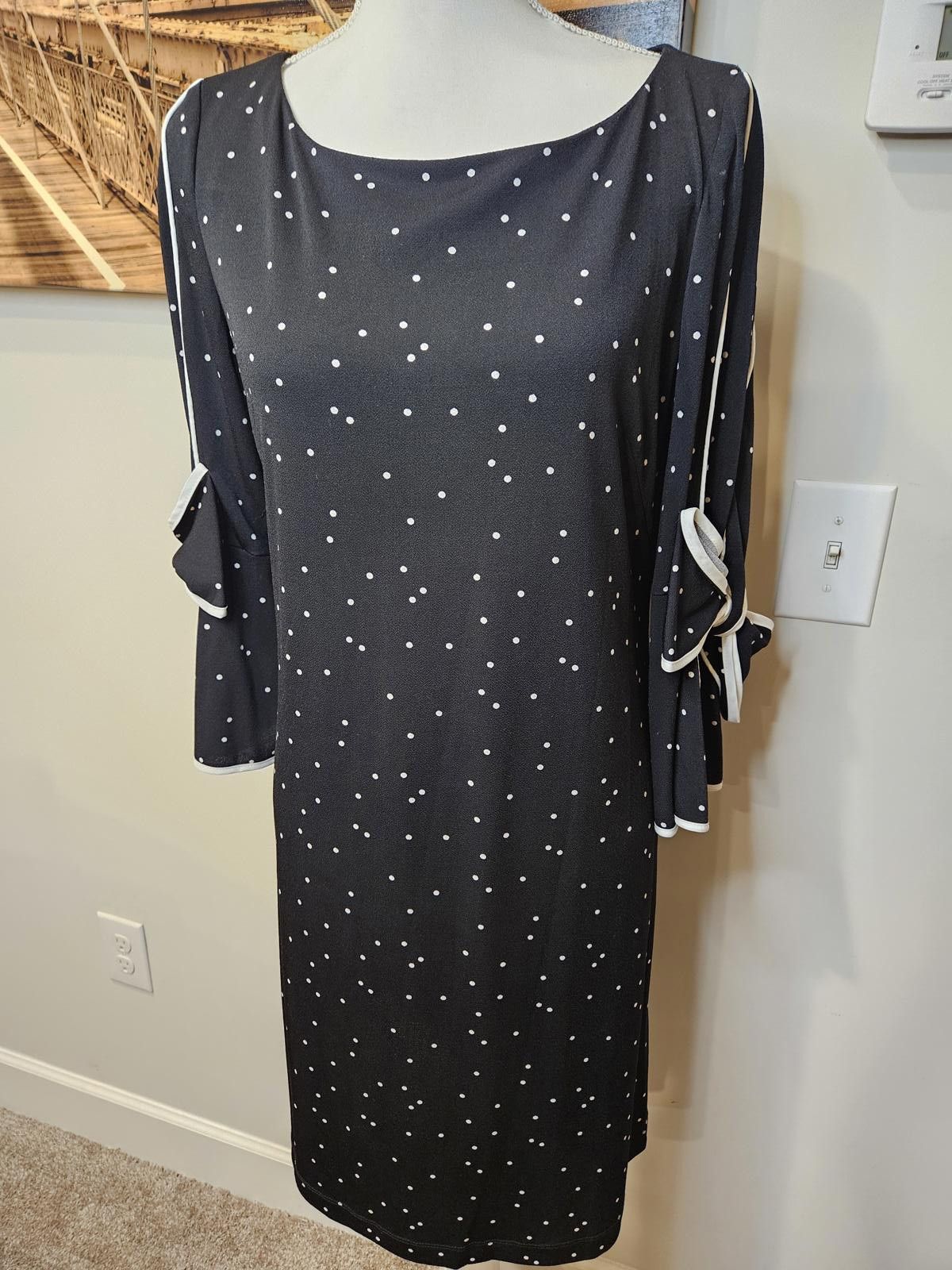 Designer Gabby Skye Polka Dot Dress with Bow Bell Sleeves #H49 Size XL / US 12-14 / IT 48-50 - 1 Thumbnail