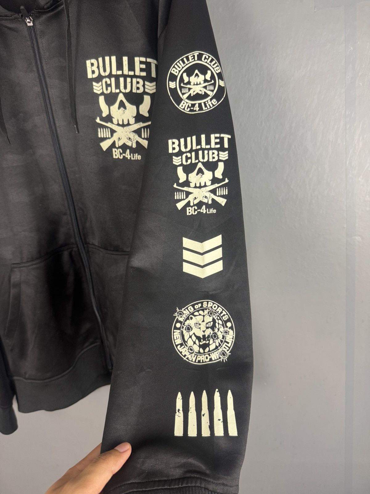 Japanese Brand × Vintage Vintage Bullet Club Zipper Hoodie by New Japan Pro Wresling Size US XXL / EU 58 / 5 - 4 Thumbnail