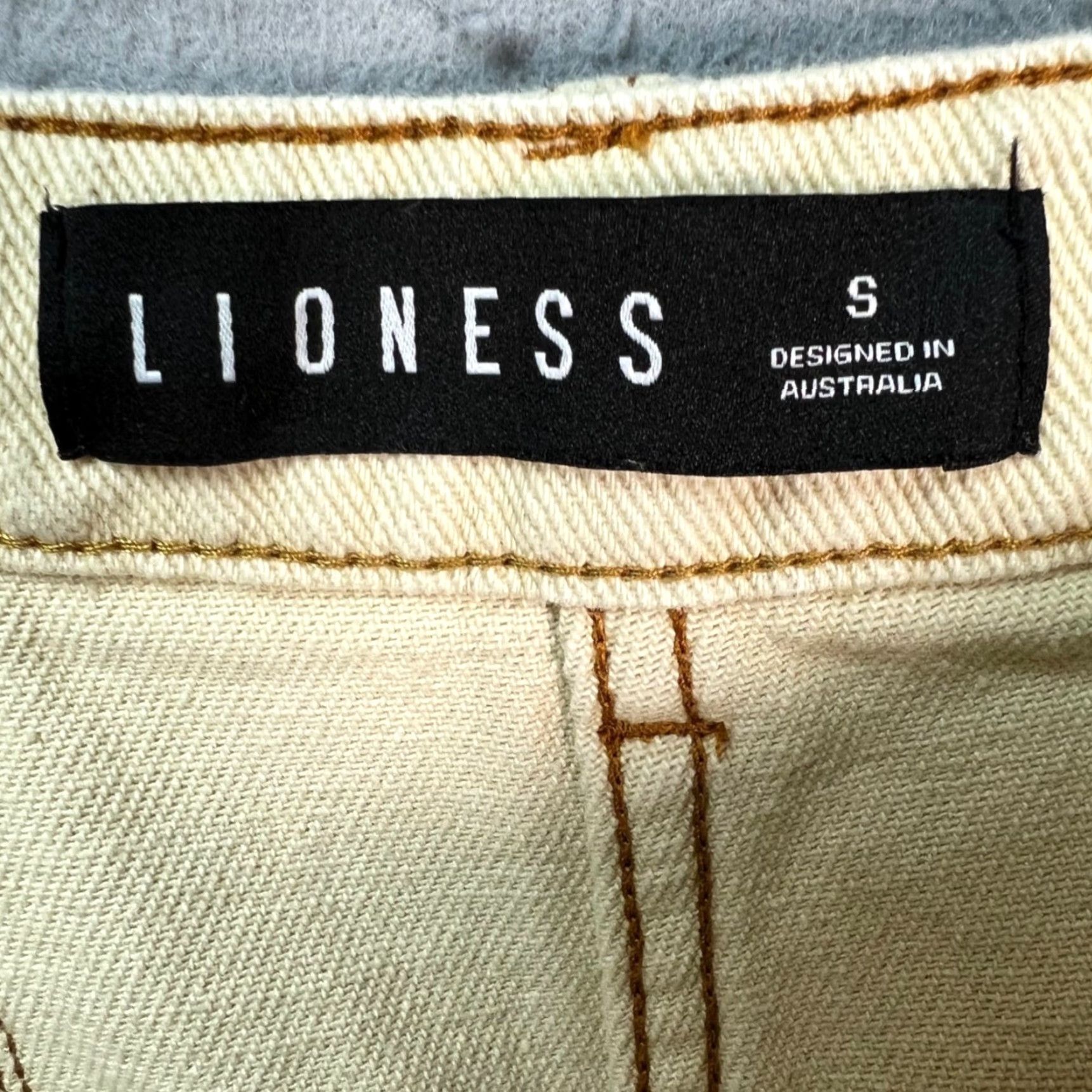 Lioness Lioness Womens Small Beige High-Waisted Wide-Leg Pants 100% Cotton Wide-Leg Cotton Flat Front 31in Inseam Womens Size 28" / US 6 / IT 42 - 3 Thumbnail
