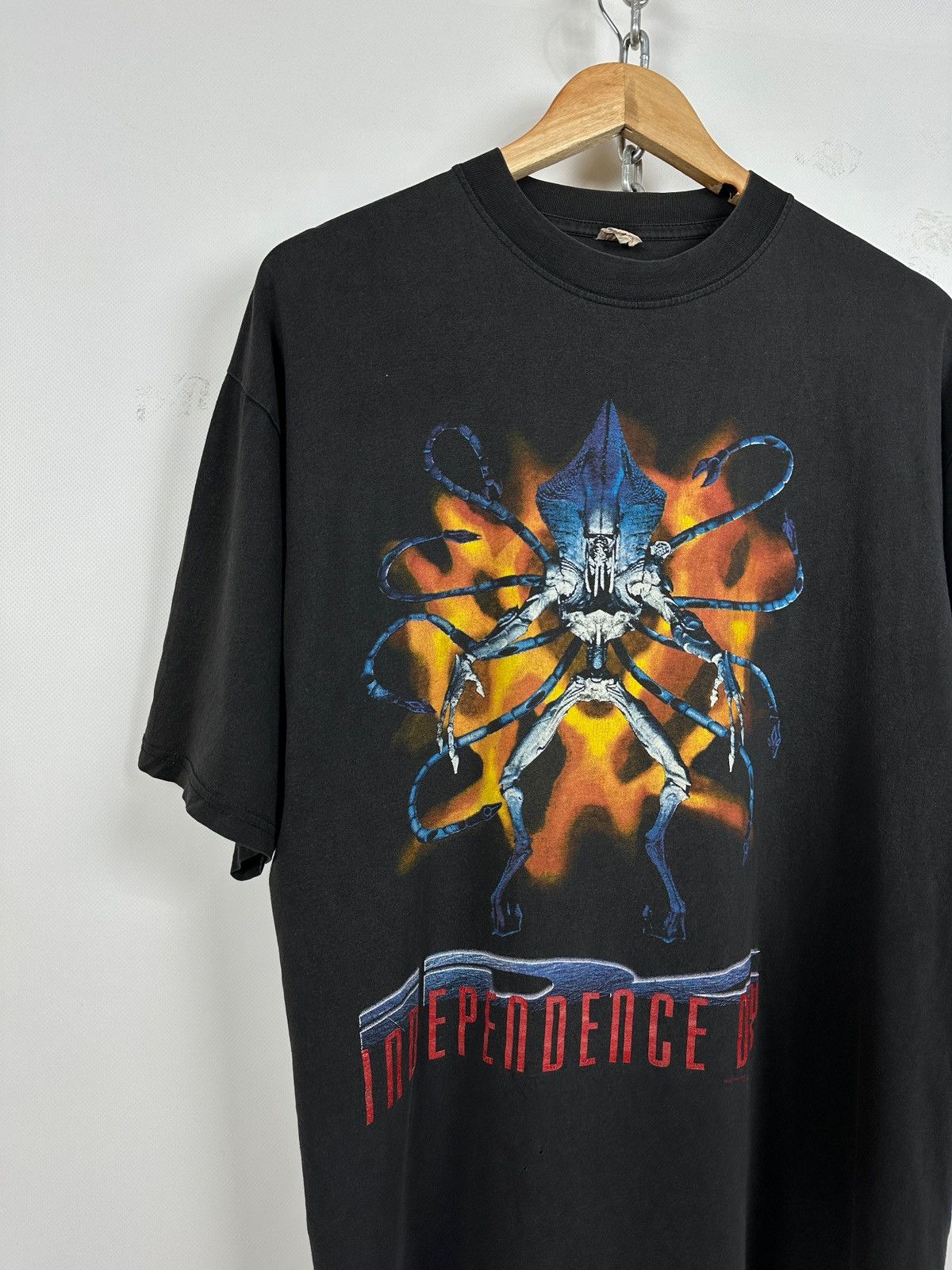 Vintage 1994 Vintage Independence Day Alien UFO Sci Fi MOVIE T-Shirt Size US L / EU 52-54 / 3 - 2 Thumbnail