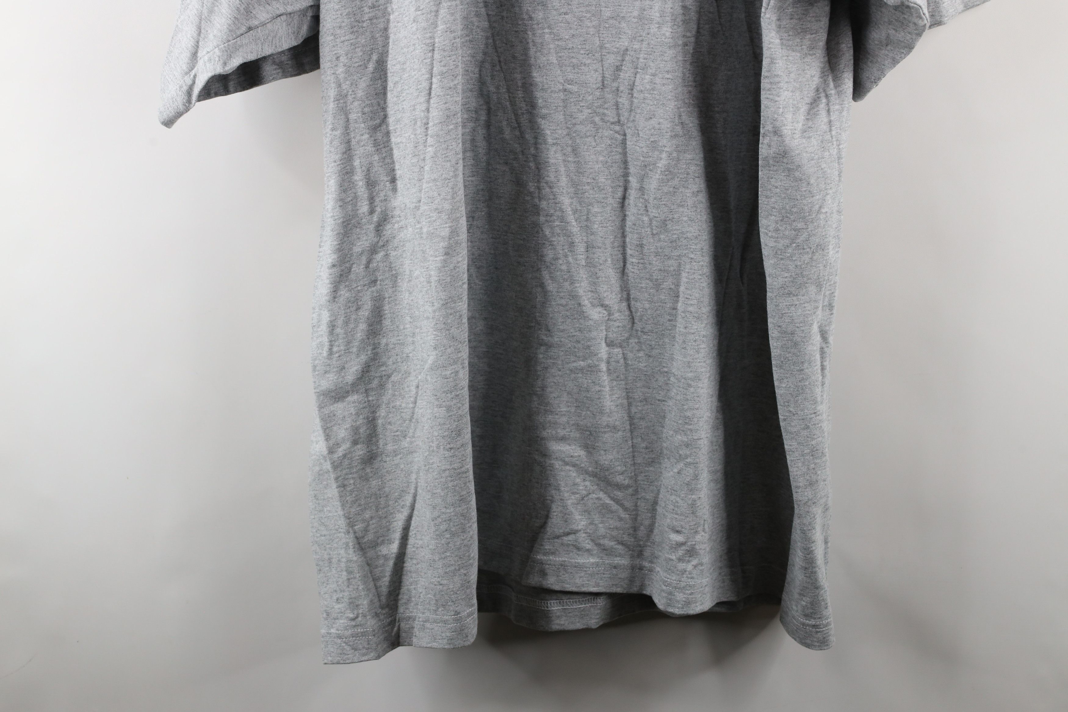 Vintage Deadstock Vintage 90s Streetwear T-Shirt Heather Gray USA Size US XXL / EU 58 / 5 - 10 Thumbnail