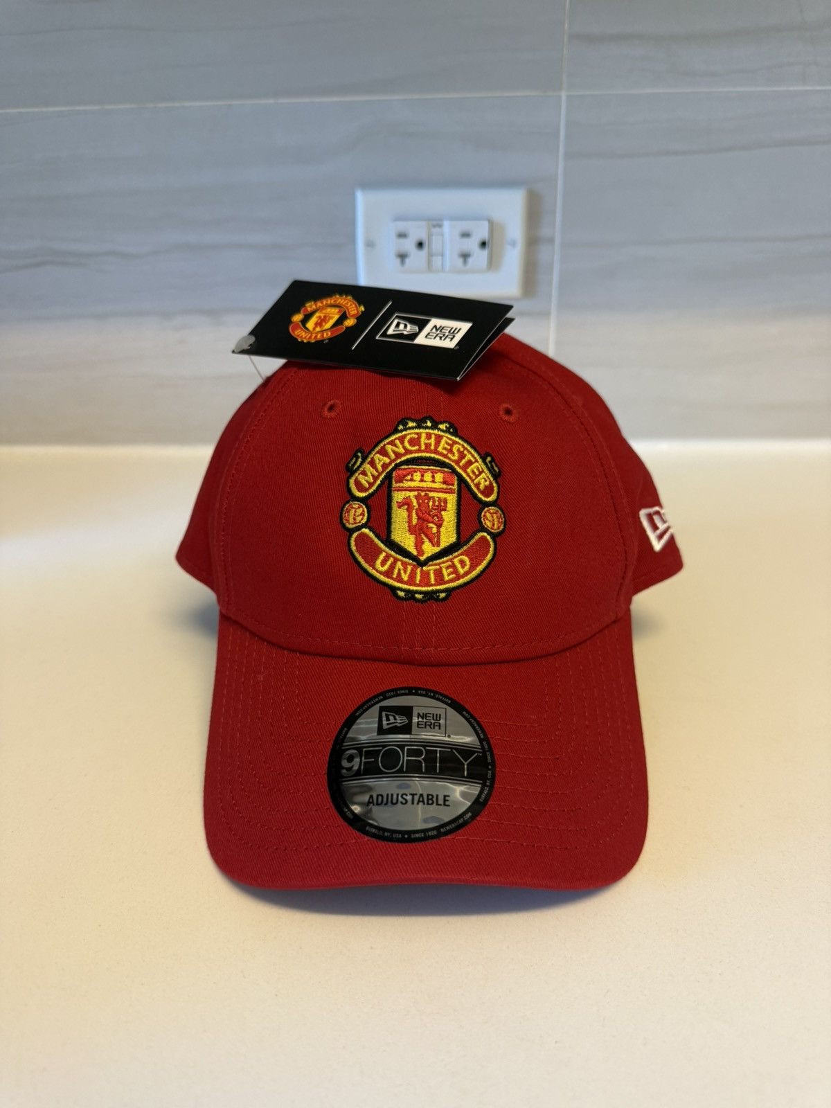 New Era Manchester United Hat Size ONE SIZE - 1 Thumbnail
