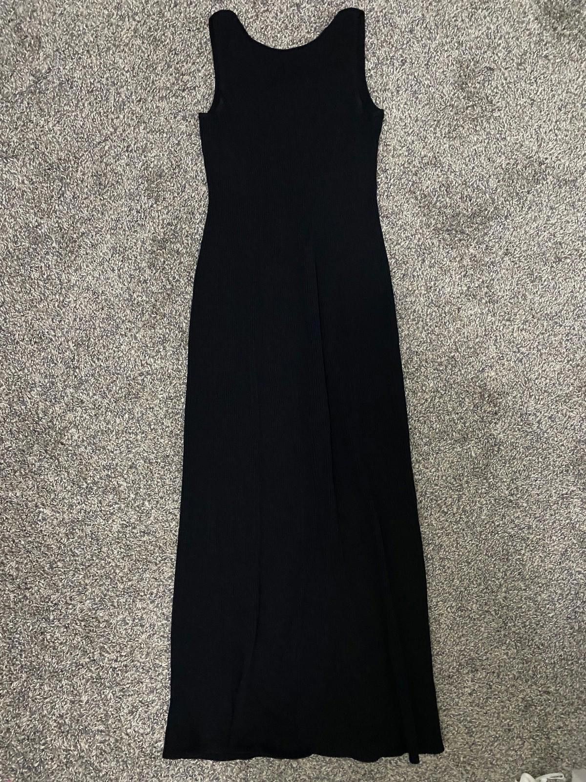 Uniqlo MAME KUROGOUCHI x UNIQLO Knit Midi Dress in Black (X-SMALL) Size XS / US 0-2 / IT 36-38 - 7 Thumbnail
