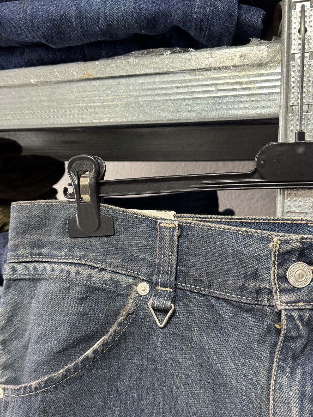 Levi's NWT Levi’s Engineered Jeans Mens Twisted Buckle Back Leg Zip Size US 33 - 13 Thumbnail