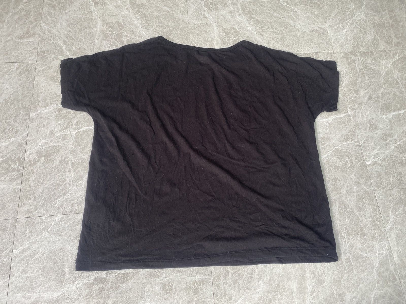 Uniqlo Uniqlo plain size L Size US L / EU 52-54 / 3 - 5 Thumbnail